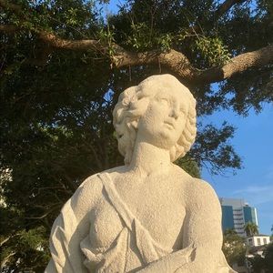 Meet your Posher, Andria